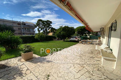 Appartement - 110 m² - 4 pièces