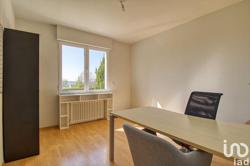 Maison - 195 m² - 7 pièces