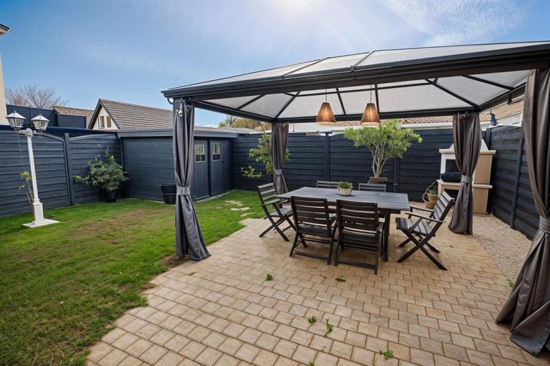 Maison - 95 m² - 4 pièces