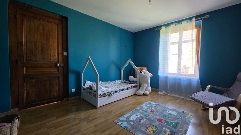 Maison - 220 m² - 8 pièces