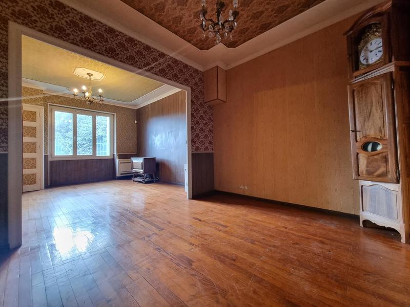 Maison - 111 m² - 6 pièces