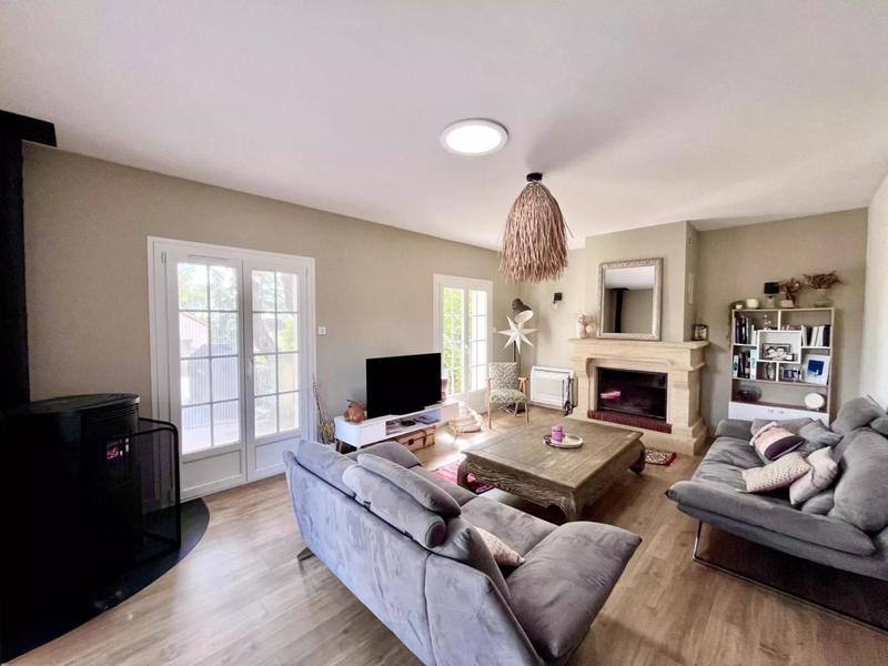 Maison - 170 m² - 5 pièces