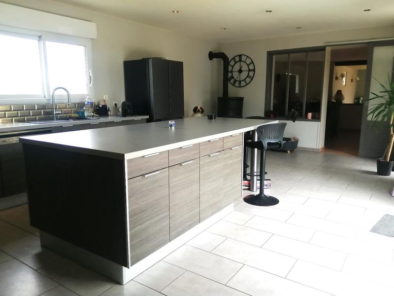 Maison - 211 m² - 8 pièces