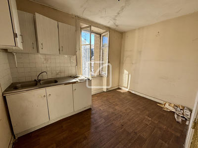 Maison - 128 m² - 7 pièces