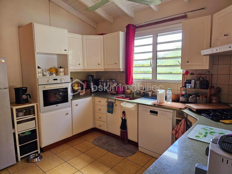 Maison - 173 m² - 6 pièces