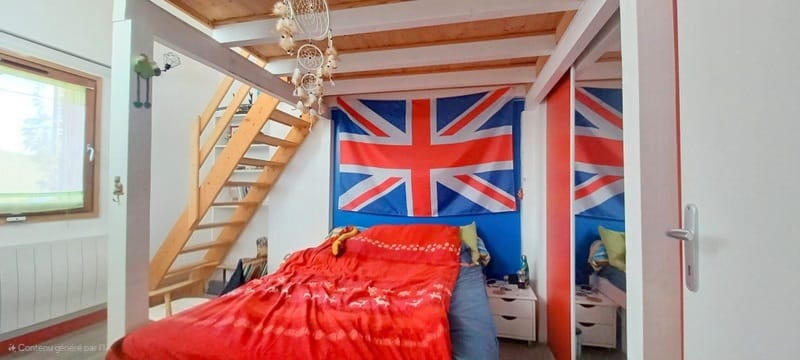 Maison - 230 m² - 7 pièces