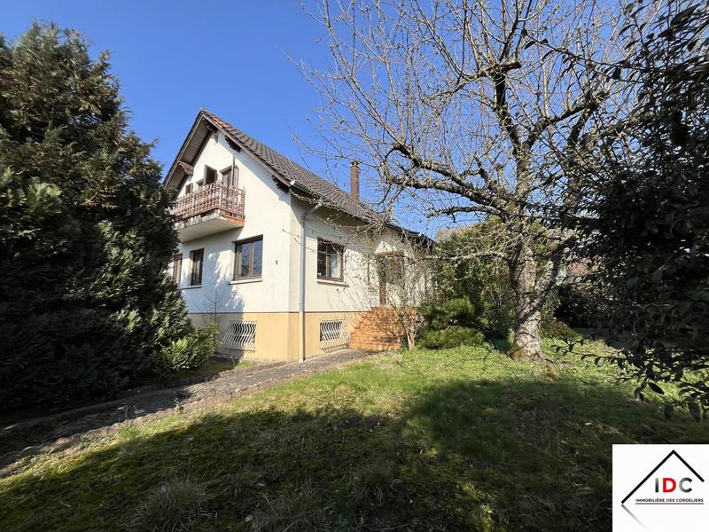Maison - 130 m² - 5 pièces