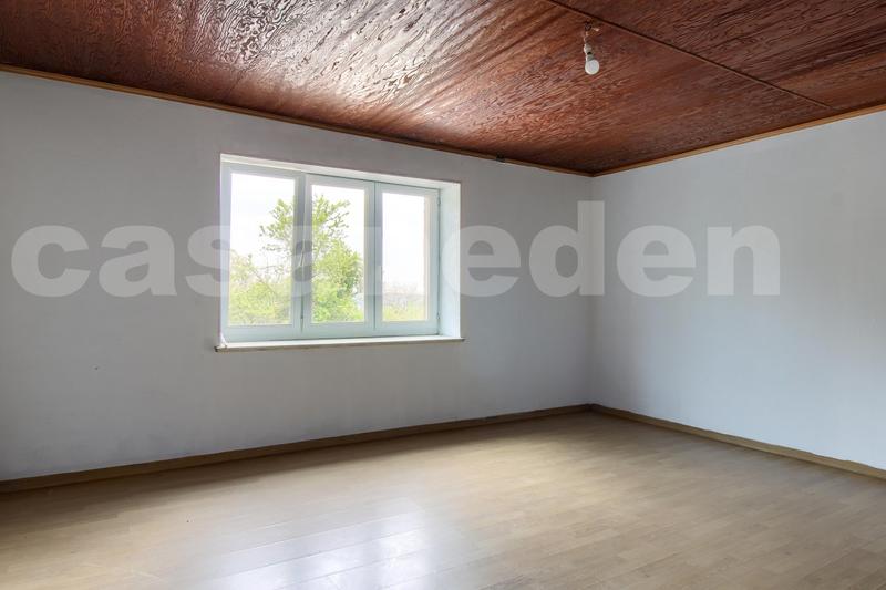 Maison - 300 m² - 5 pièces