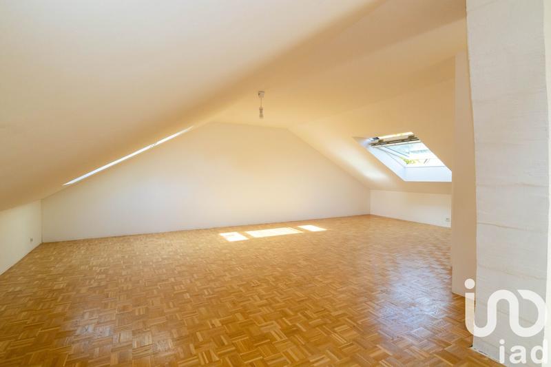 Maison - 169 m² - 7 pièces