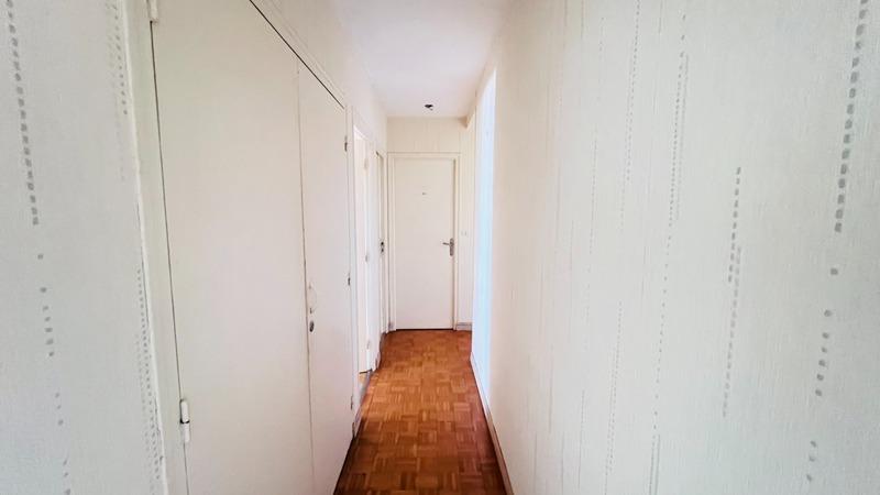 Appartement - 80 m² - 4 pièces