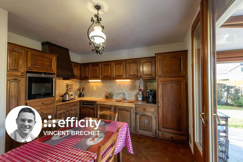 Pavillon - 138 m² - 5 pièces