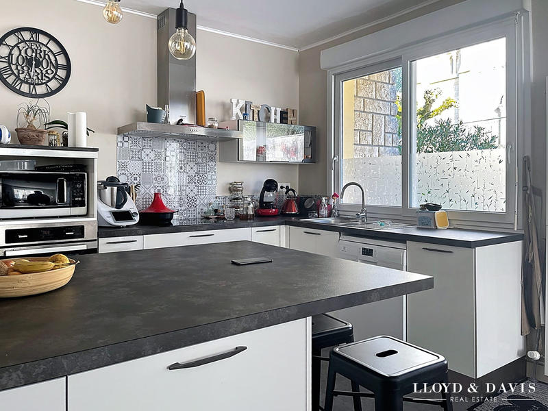 Maison - 142 m² - 5 pièces