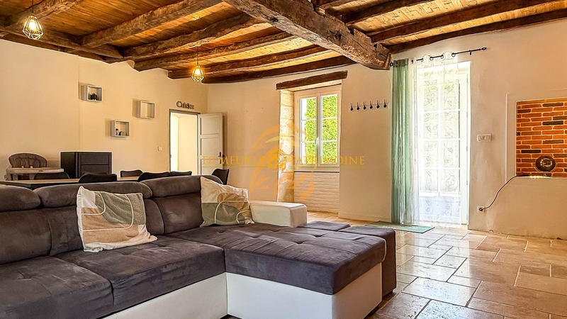 Maison - 145 m² - 5 pièces