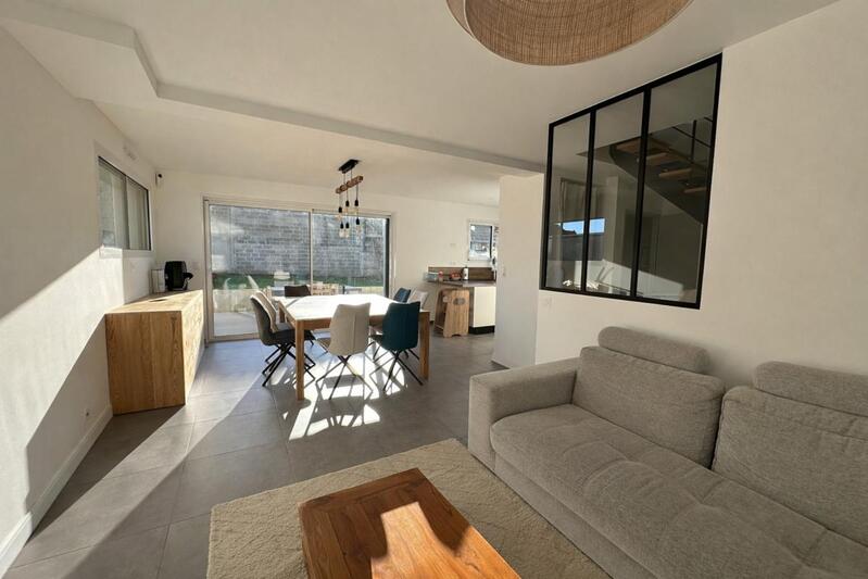 Pavillon - 120 m² - 6 pièces