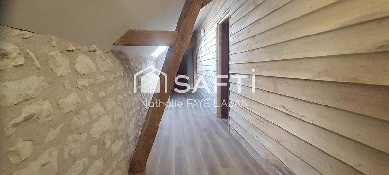 Maison - 325 m² - 8 pièces