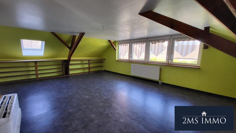 Maison - 200 m² - 8 pièces