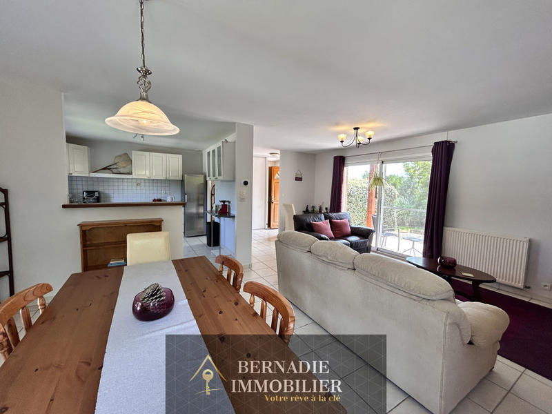 Maison de village - 100 m² - 4 pièces