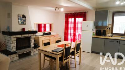 Maison - 105 m² - 5 pièces