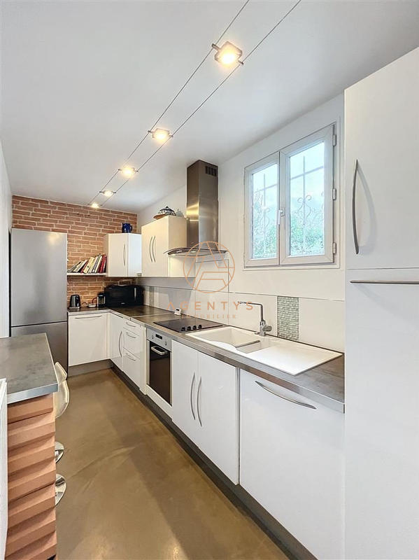 Maison - 148 m² - 6 pièces