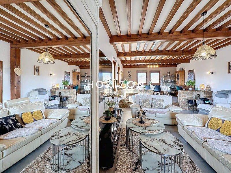 Maison ancienne - 195 m² - 8 pièces