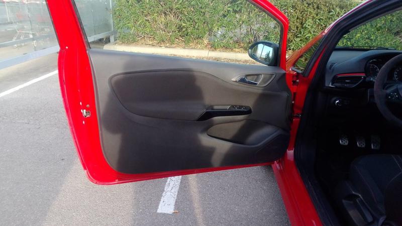 Opel Corsa 1.4 Turbo 100 Color Edition