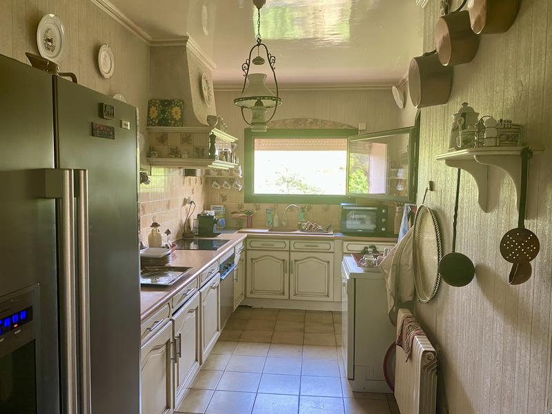 Maison - 180 m² - 4 pièces