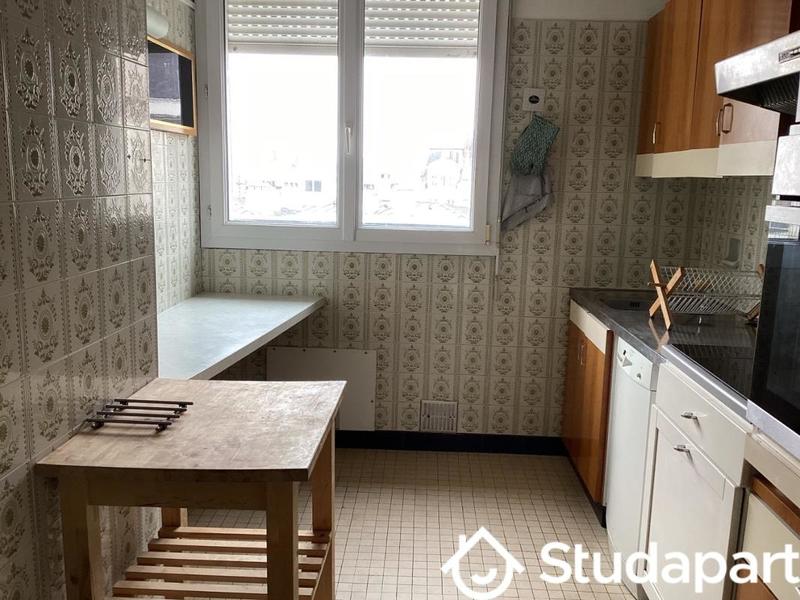 Appartement - 90 m² - 4 pièces