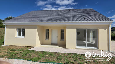 Maison - 105 m² - 4 pièces