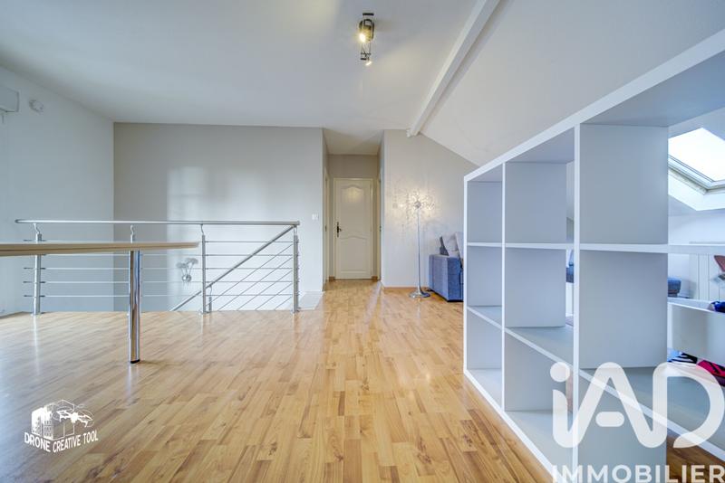 Maison - 202 m² - 6 pièces