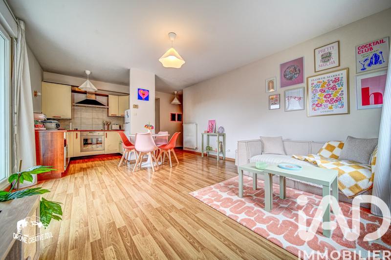 Appartement - 60 m² - 3 pièces