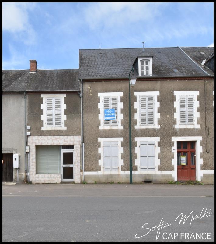 Maison de village - 180 m² - 8 pièces