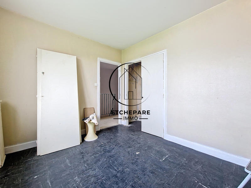 Maison - 110 m² - 4 pièces