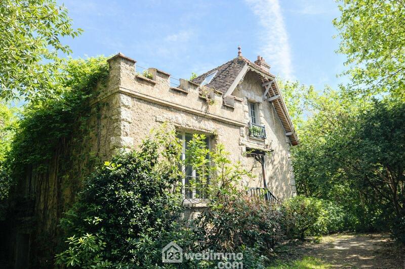 Maison - 182 m² - 7 pièces