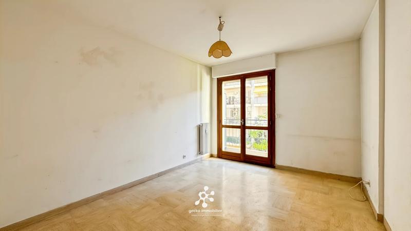 Appartement - 87 m² - 4 pièces