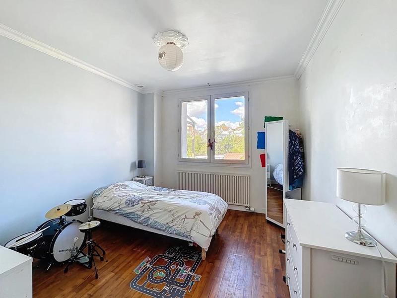 Maison - 85 m² - 5 pièces