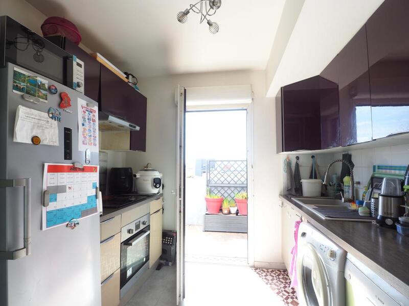 Appartement - 80 m² - 4 pièces