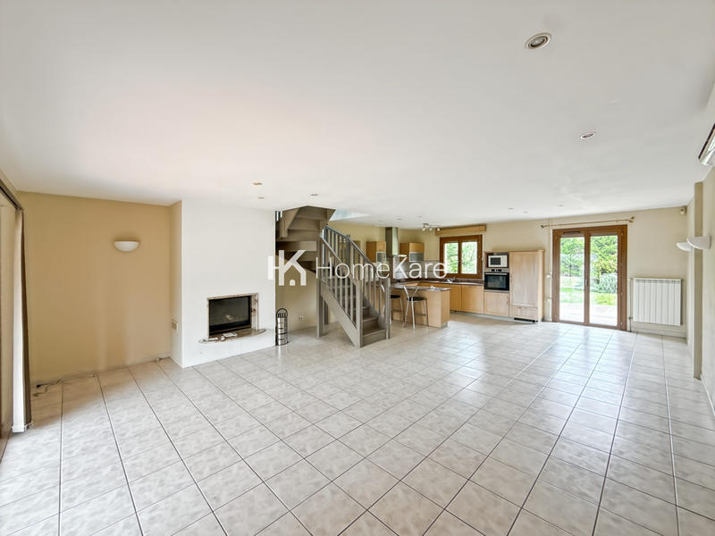 Maison - 150 m² - 6 pièces