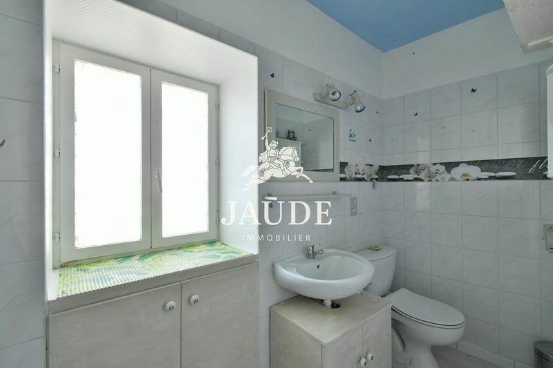 Maison - 85 m² - 5 pièces