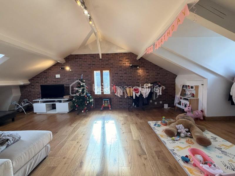 Appartement - 94 m² - 3 pièces