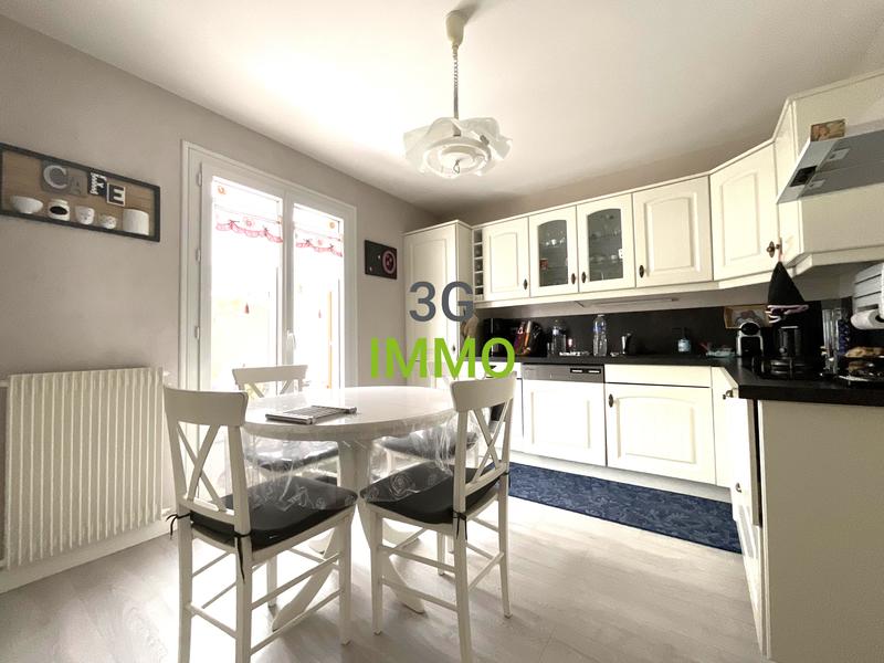 Maison jumelée - 90 m² - 5 pièces