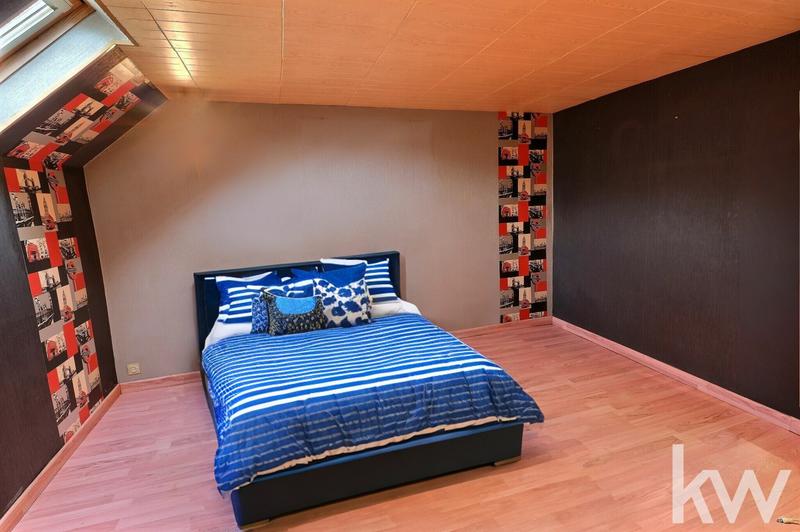 Maison - 80 m² - 5 pièces