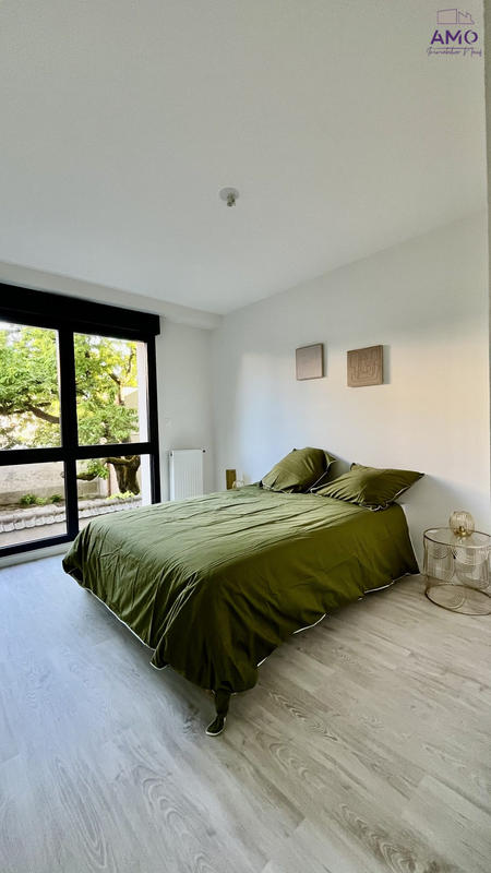 Appartement - 92 m² - 4 pièces