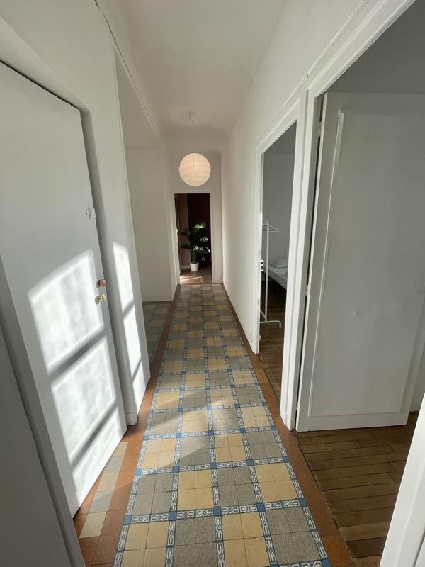 Appartement - 80 m² - 3 pièces