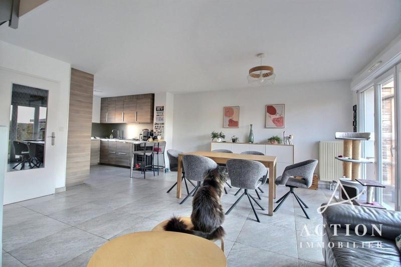 Maison - 86 m² - 4 pièces