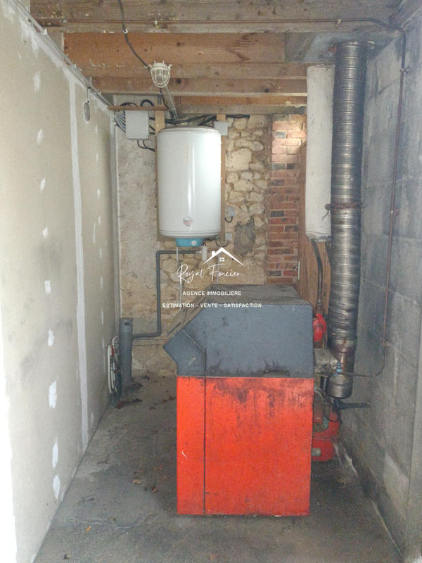 Maison ancienne - 148 m² - 8 pièces