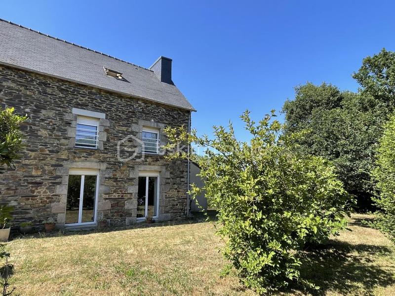 Maison en pierre - 107 m² - 5 pièces