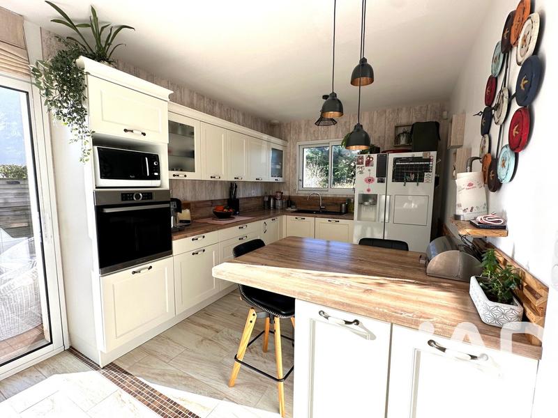 Maison - 127 m² - 5 pièces