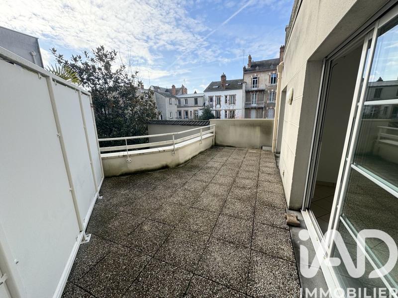 Appartement - 120 m² - 5 pièces