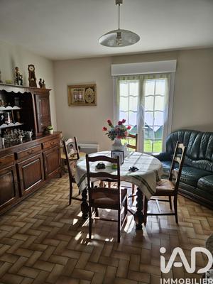 Maison - 95 m² - 3 pièces