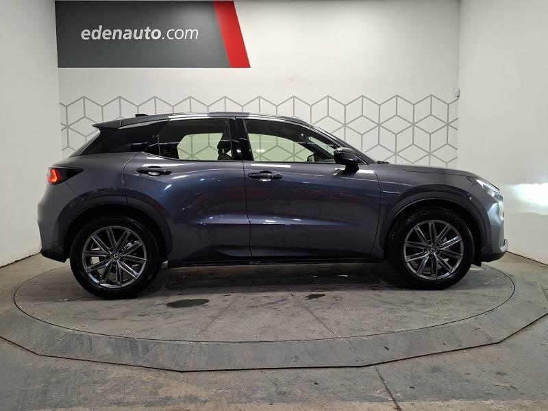 Lexus Lbx 2wd Elegant